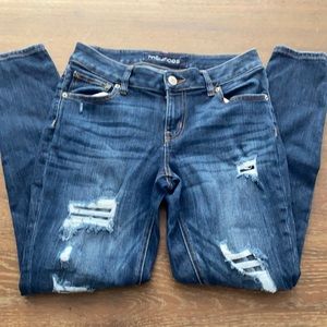 Maurices dark wash jeans. Size 8 Reg
